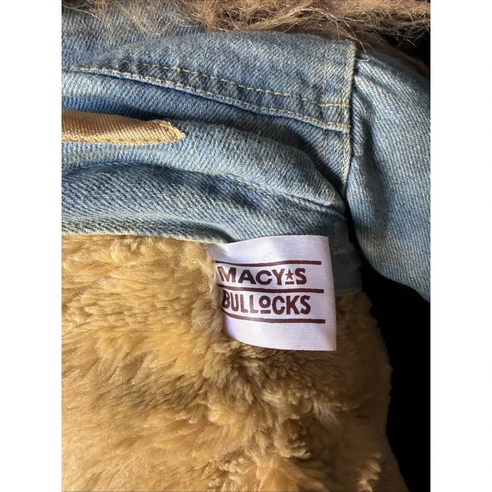 Macy's 1994 Vintage Bullocks Rowland Plush Lion Hand Puppet w/ Denim Jacket 25